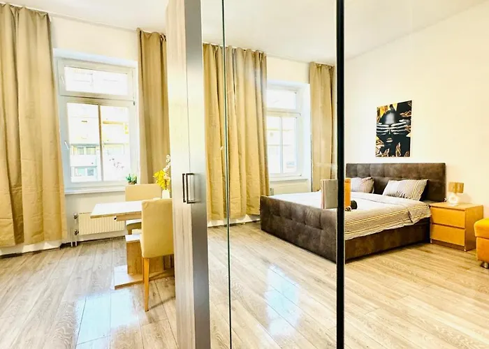 Cozy Private In 3br Near Fac Platz Apartment *