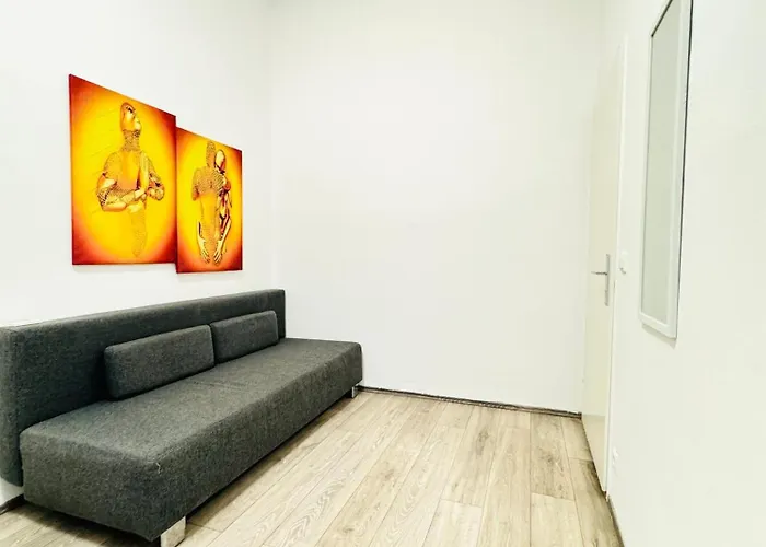 Cozy Private In 3br Near Fac Platz Apartment